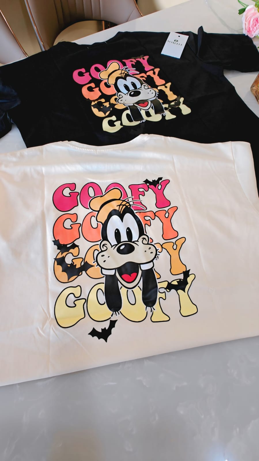 Disney Goofy Friends Oversize Beige T-Shirt